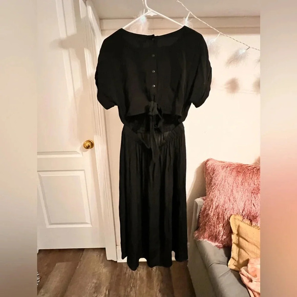 FINAL PRICE DROP NWT Ann Taylor Black Dress - Picture 4 of 7